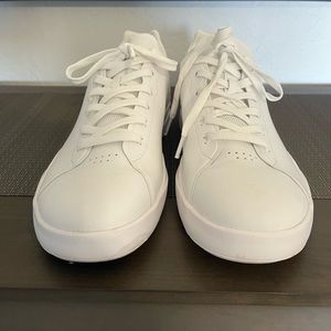 ON Running THE ROGER Tennis Shoes